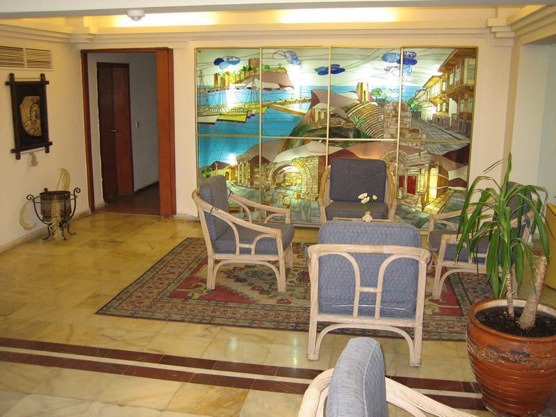 Surtel Hotel Kusadası Extérieur photo