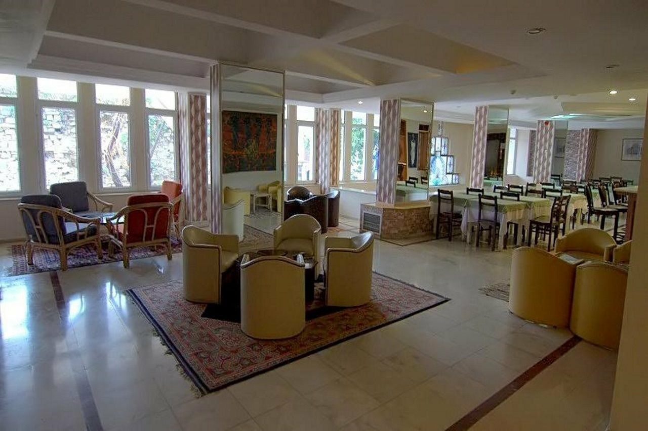 Surtel Hotel Kusadası Extérieur photo